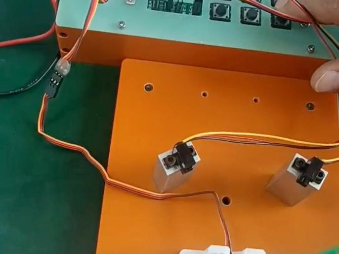 Steering gear controls the car_Principle of the steering gear of the automobile control_Wiring diagram of the steering gear of the automobile control