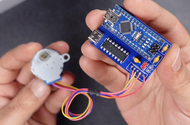 Arduino Servo Clock Production Hand-made Mechanical Dynamic Creative Clock