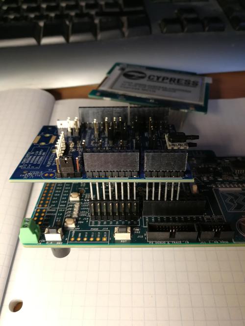 24路舵机控制板连不上上位机_上位机控制界面用什么做好_上位机怎么与板子通信